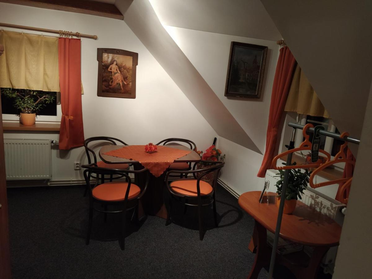 Penzion V Chaloupce Rychnov nad Kneznou Exterior foto